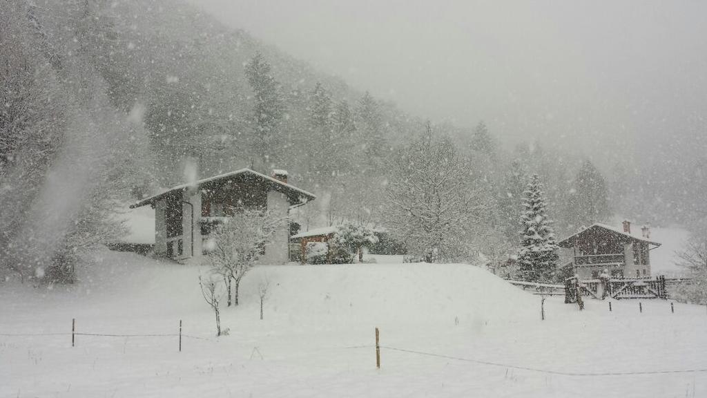 Chalet Monica โมลินา ดิ เลโดร ภายนอก รูปภาพ