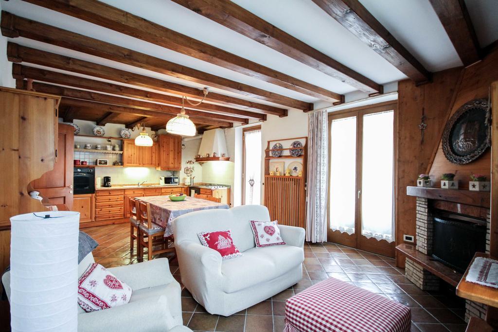 Chalet Monica โมลินา ดิ เลโดร ภายนอก รูปภาพ
